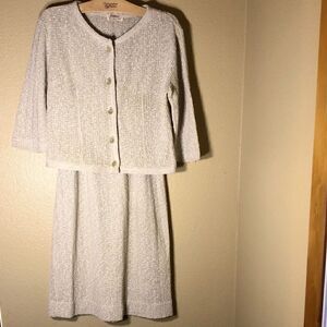 Vintage Jantzen sweater suit Button up sweater and matching skirt. Size 12